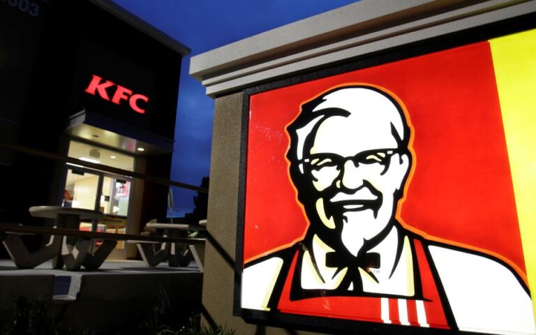 Ανοίγουν KFC στον Άλιμο